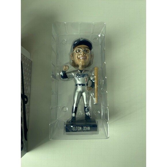 Los Angeles LA Dodgers Elton John Bobblehead 2022 - Picture 6 of 11